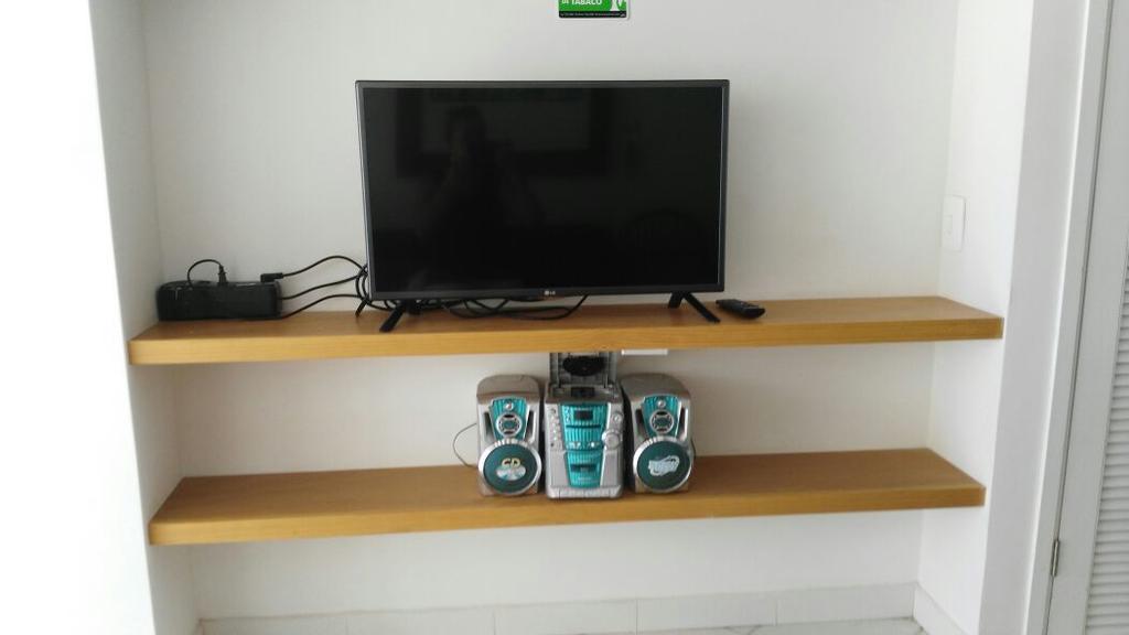 Apartamento En El Centro De San Andres Islas Con Vista Al Mar- Edificio Bay Point 703 Extérieur photo